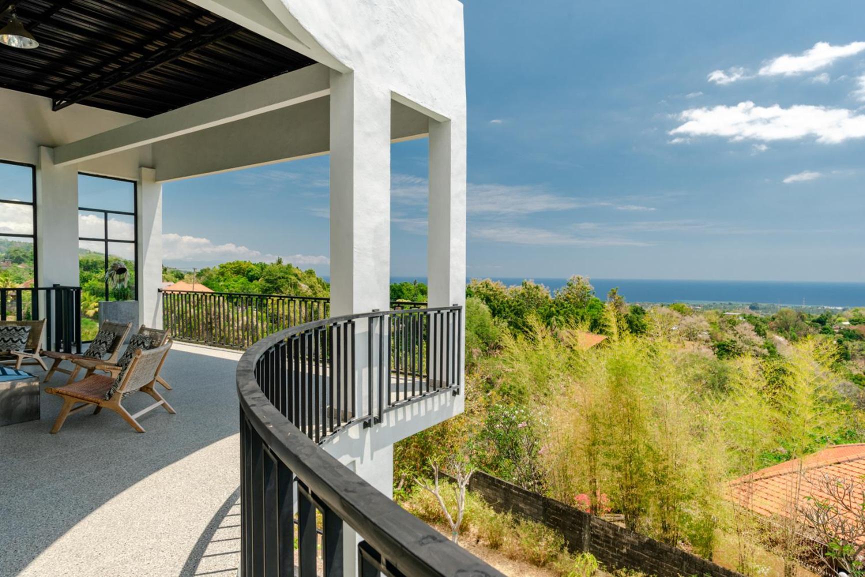 The Hacienda Lovina Villa ภายนอก รูปภาพ