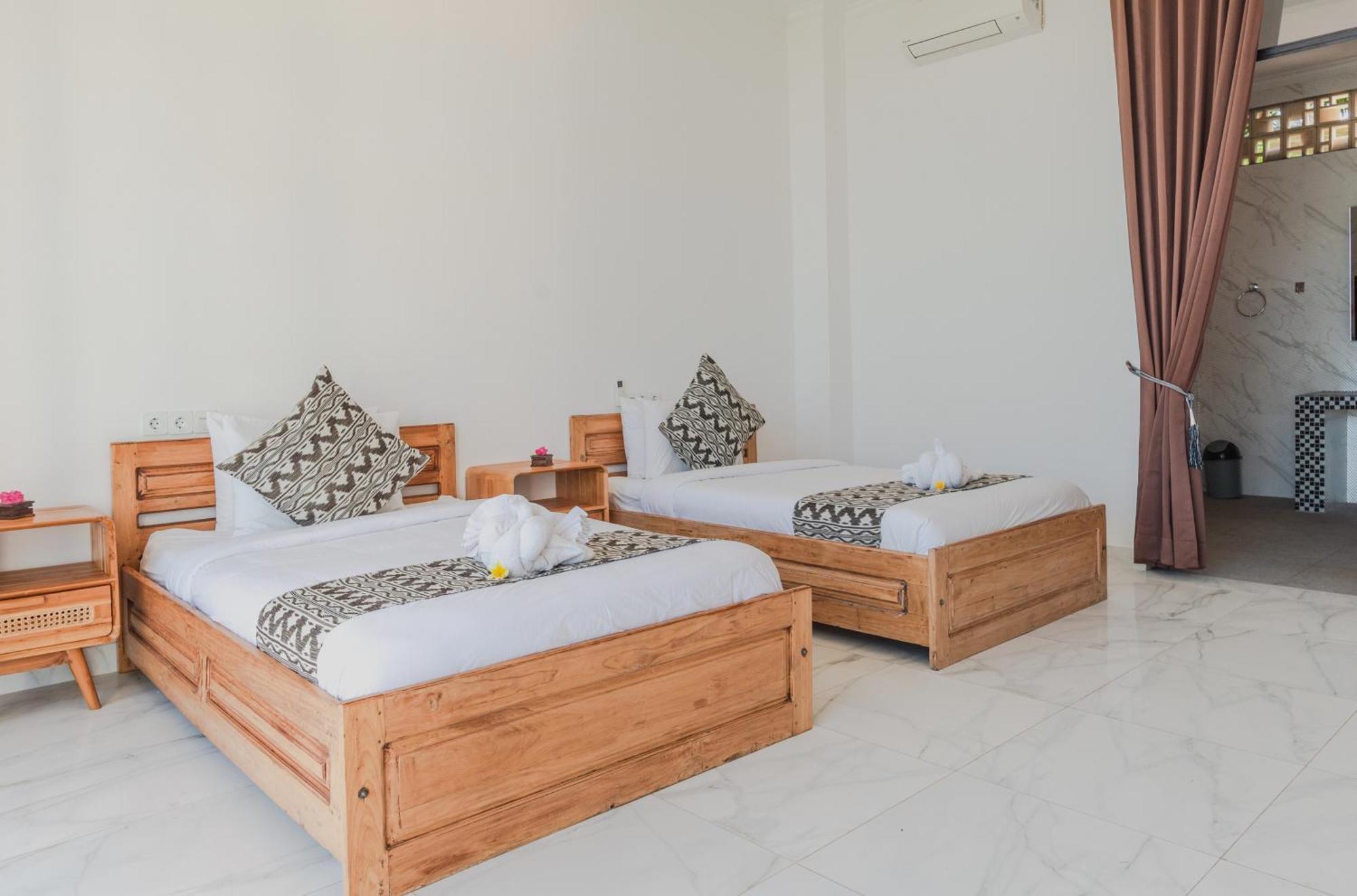 The Hacienda Lovina Villa ภายนอก รูปภาพ