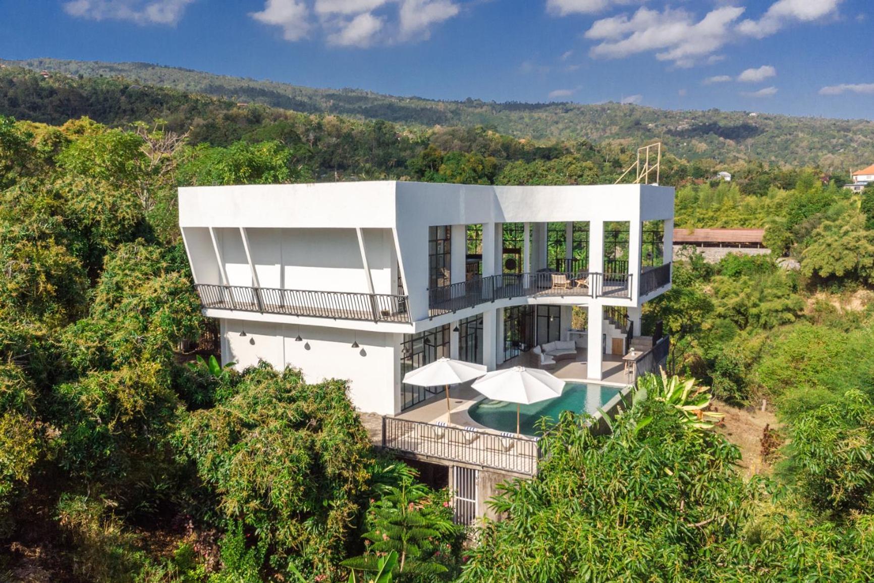 The Hacienda Lovina Villa ภายนอก รูปภาพ